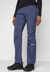 Adidas Terrex TERREX MULTI WOVEN PANT - Õuepüksid - shadow navy