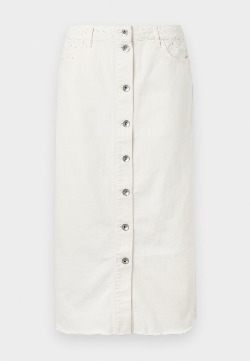 Falda midi de denim blanco con cierre de botones en el frente, dos bolsillos laterales y acentos bordados en la cinturilla. Presenta un dobladillo sin terminar.