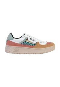 Sneaker multicolore con tomaia in pelle bianca, dettagli in suede rosa e beige e pannello a righe arcobaleno. Suola spessa.
