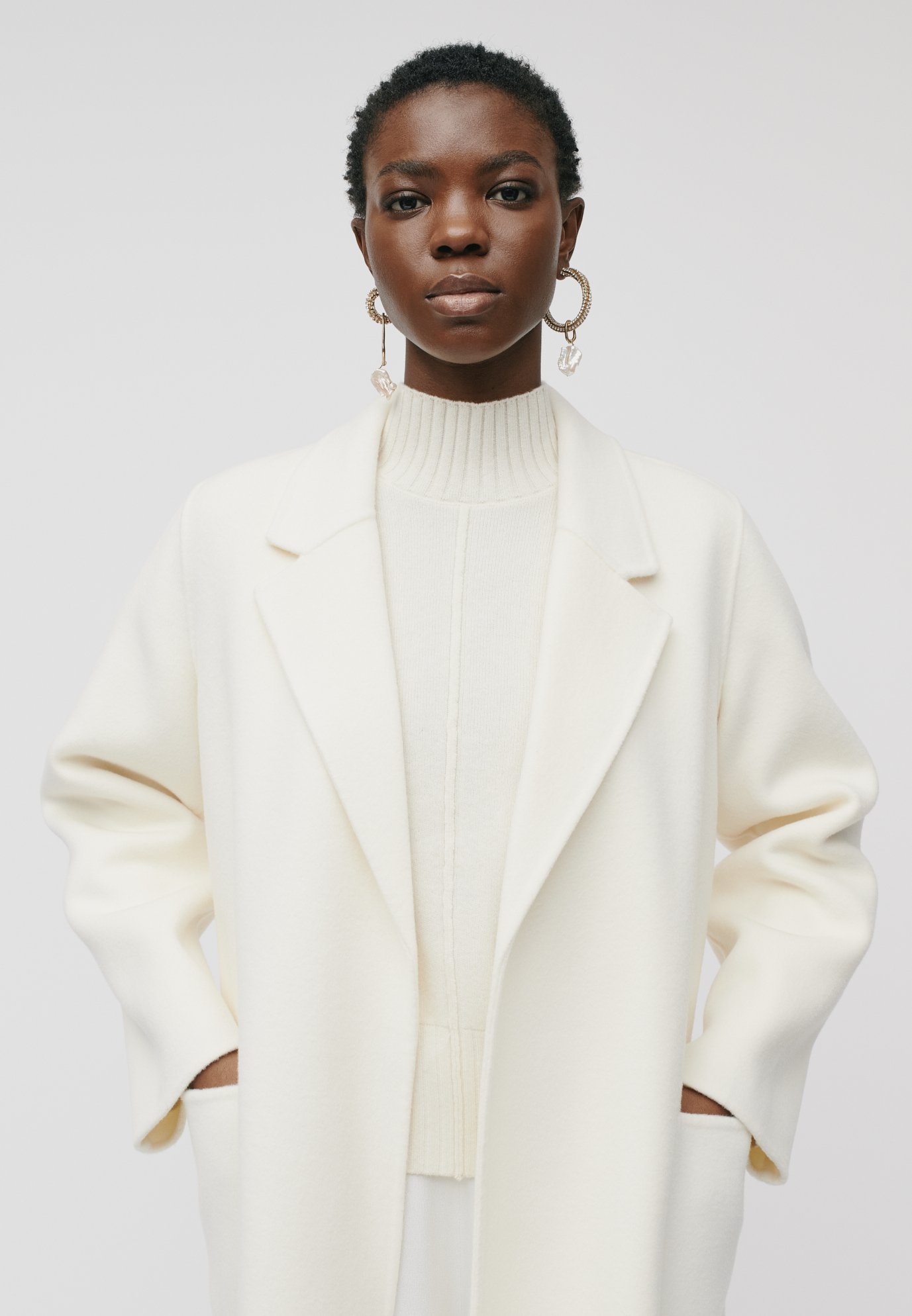 tailored charm coat【white】 Casaco Helena Tricot Estilo Trench Coat - Primart
