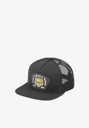 Gorra negra de camionero con parte trasera de malla, visera plana y parche frontal que muestra una cabeza de tigre amarilla con el texto "RVCA EST. MMI".