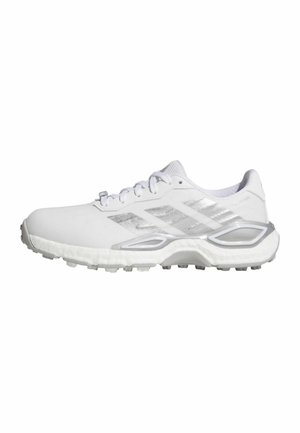 Hvid og sølvfarvet atletiksneaker med tekstureret sål, snørelukning og tre sølvstriber langs siden.