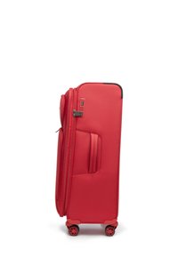 Rode harde koffer met een gestructureerde oppervlakte, zijhandgreep, ritsluiting, TSA-slot en vier wielen voor eenvoudige manoeuvreerbaarheid.