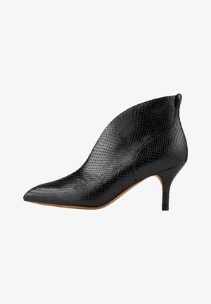 Shoe The Bear Tronchetti - black