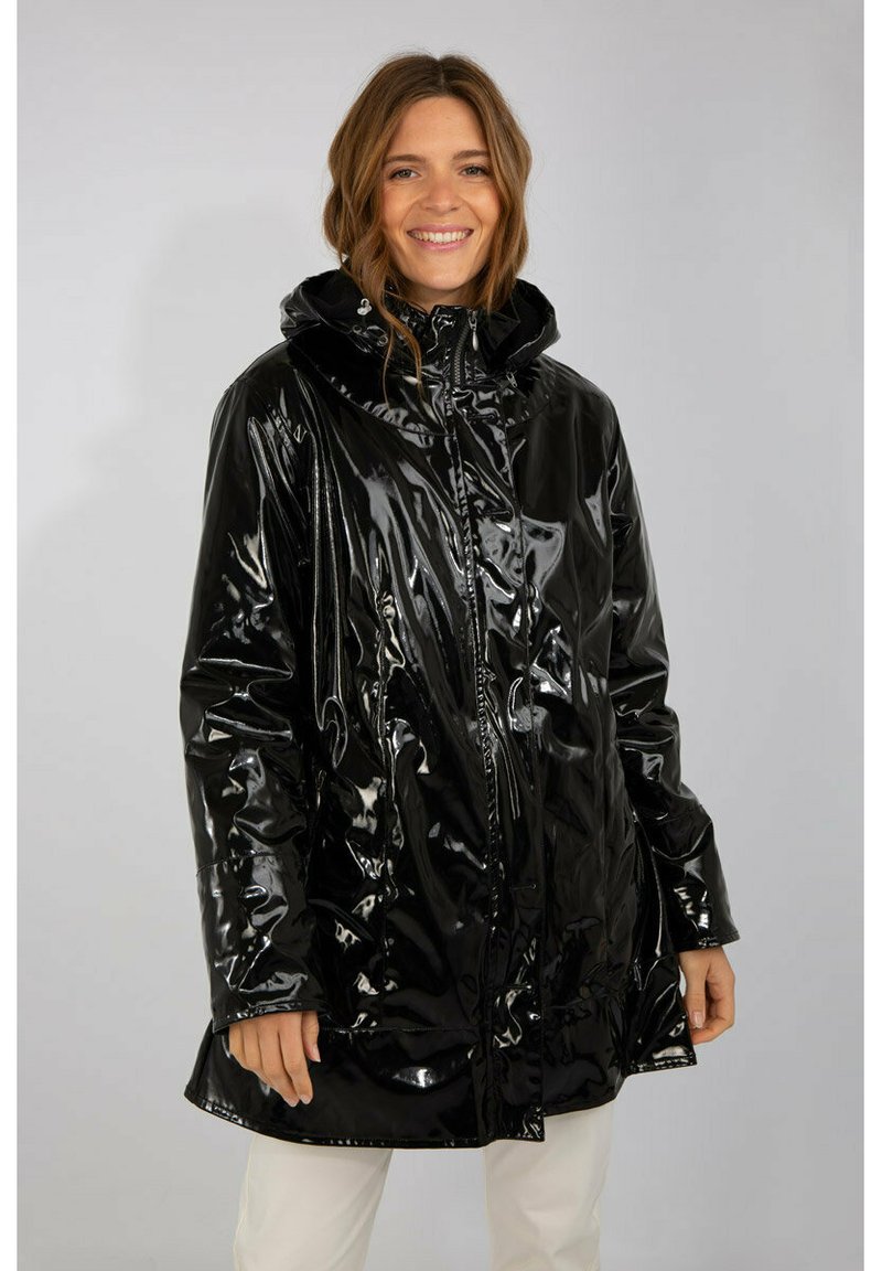 BERMUDES PILAT - Parka - black