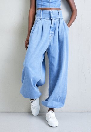 Wide leg - light blue