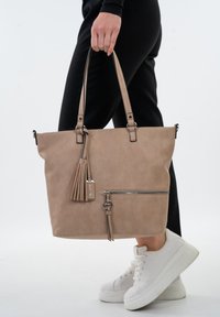 Tamaris SHOPPER NELE - Cabas - taupe