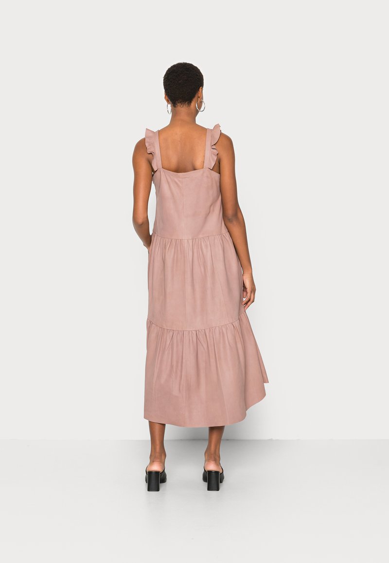 Damen Freizeitkleider | DEPECHE DRESS Freizeitkleid dusty powder/roségoldfarben - UG62181 Damen Freizeitkleider | DEPECHE DRESS Freizeitkleid dusty powder/roségoldfarben - UG62181