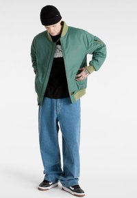 Vans RATTLER - Camiseta estampada - black