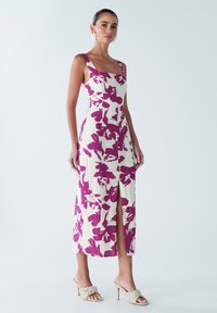 BWLDR ZAHLIA MIDI - Shift-haljina - magenta floral