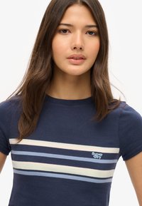 Superdry & Co VINTAGE STRIPE CROP  - Camiseta estampada - preppy navy stripe