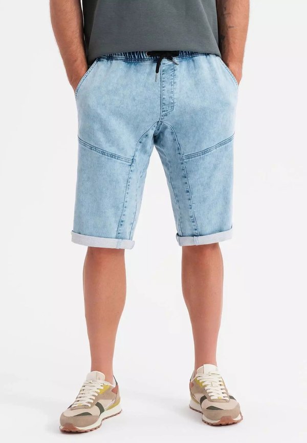 WITH DECORATIVE STITCHING  - Jeans Shorts