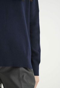 InWear TENLEY TURTLENECK   - Jumper - marine blue