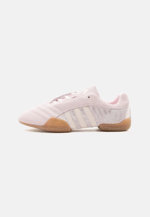 adidas Originals, TAEKWONDO MEI ELITE - Tenisky - distilled pink