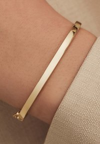 Isabel Bernard Bracelet - gold