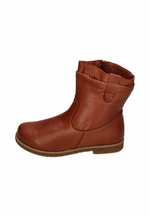 Andrea Conti Ankle boots - bordo