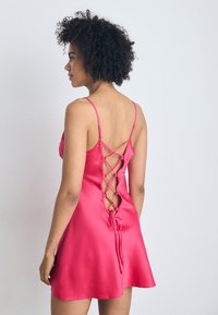 Ann Summers CHERRYANN CHEMISE  - Camisón - dark pink