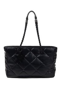 Mustassa päällystetty laukku, jossa on kiiltävä pinta, ketju-tyyppiset kahvat ja tähti-mallinen riipus kiinnitettynä. Sisältää timantin muotoisia ompelujälkiä.