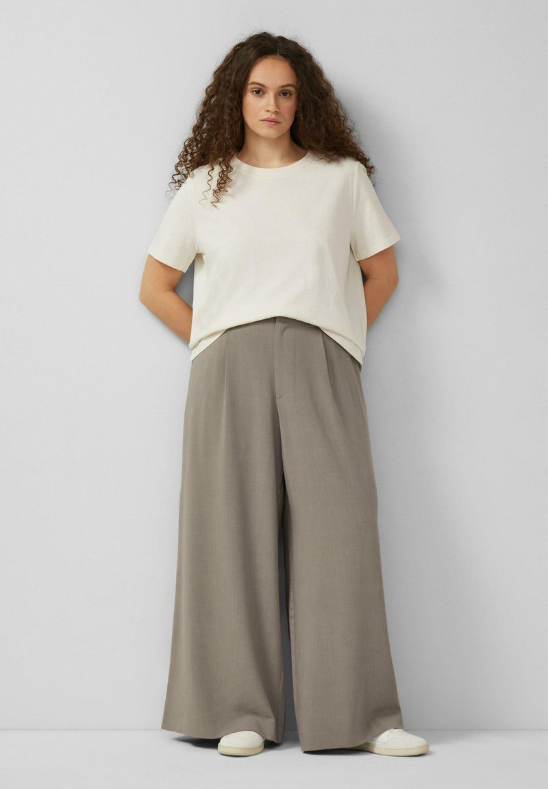 QS - Abbigliamento Donna / Moda Donna