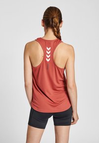 Hummel TOLA ciemnoczerwony