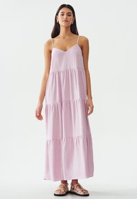 CALLI WEEKEND - Maksi garuma kleita - pale pink