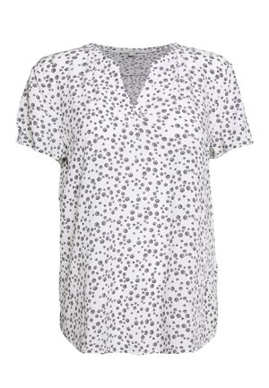 Weiße Kurzarmbluse mit kleinem schwarzem Blumenmuster und V-Ausschnitt vor neutralem Hintergrund.