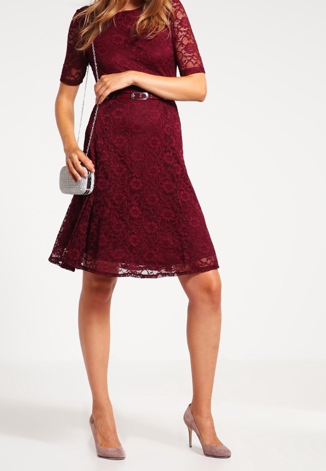Wallis Day dress - dark red - (Pre-owned) - Zalando.ie Wallis Day dress - dark red - (Pre-owned) - Zalando.ie