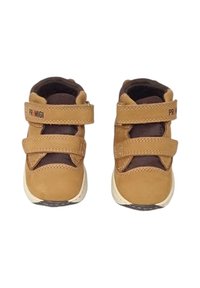 Scarpe per bambini in tessuto marrone con due fasce in Velcro, una parte superiore in tessuto testurizzato e una suola in gomma bianca con accenti scuri.
