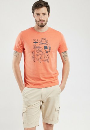 Armor lux CRUISE SUNSET- LÉGER - Print T-shirt - curiosité coral e