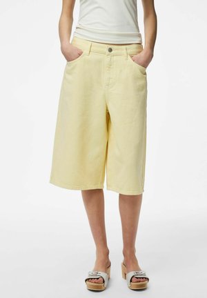 Pieces PCSKY - Farmer rövidnadrágok - french vanilla