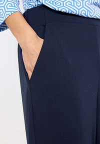 Soyaconcept - SC-SIHAM 36 - Trousers - navy Thumbnail Image 1