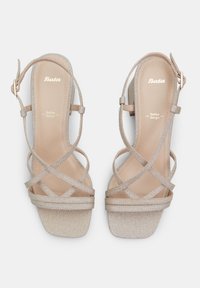 Bata Sandaalid - oro