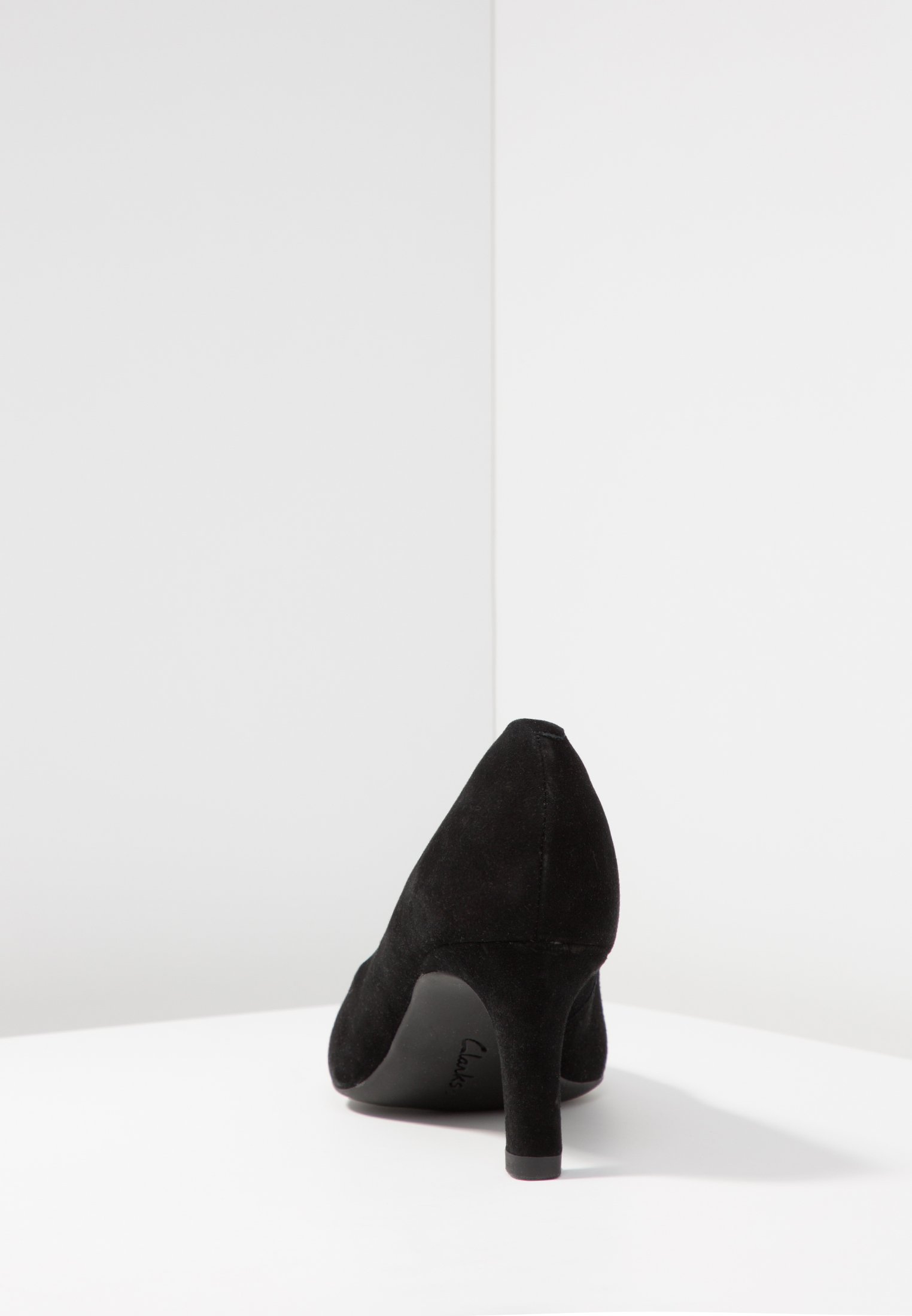 clarks calla rose grey