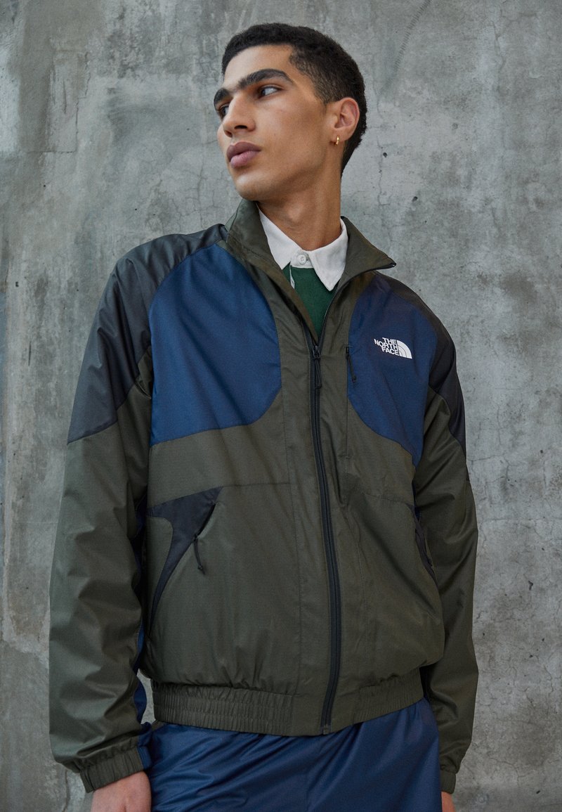 The North Face JACKET - Vindjakke - new taupe green/summit navy/black
