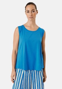 Masai ELISA - Top - nebulas blue