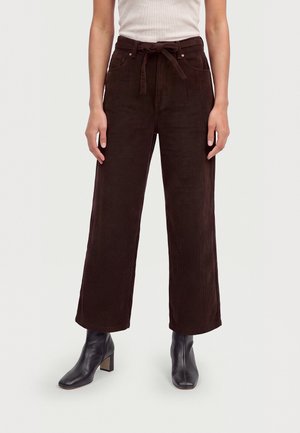 ONLY Petite, ONLBLEECKER BELT PANT - Trousers - black coffee