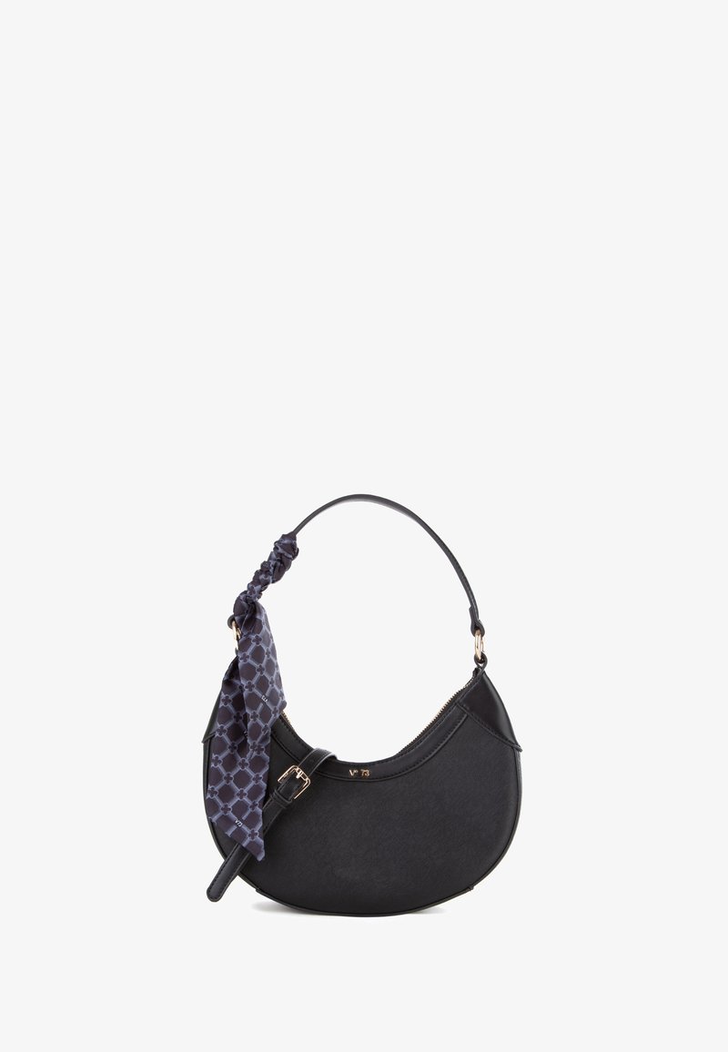 Borsa nera con forma arrotondata, superficie testurizzata e tracolla in tessuto con motivo blu navy. Accenti in metallo dorato.