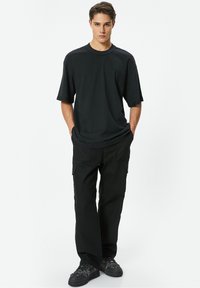 Koton T-shirts basic - black