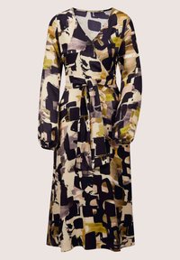 Wickelkleid aus leichtem Stoff, mit einer Mischung aus abstrakten schwarzen, gelben und braunen Mustern, langen Ärmeln und einem gebundenen Taillendetail.