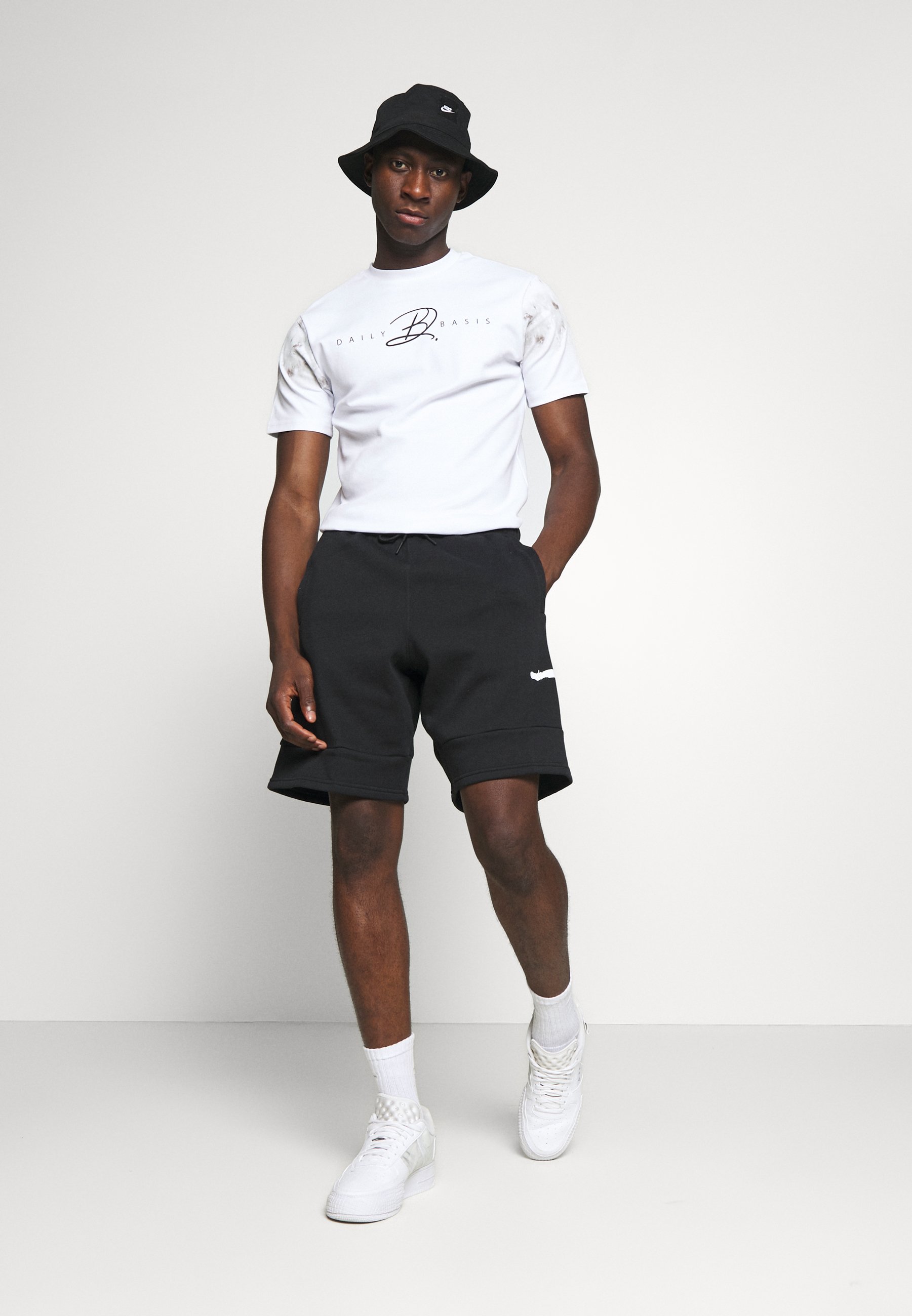Jordan JUMPMAN AIR - Pantaloni sportivi - black/white/nero - Zalando.it