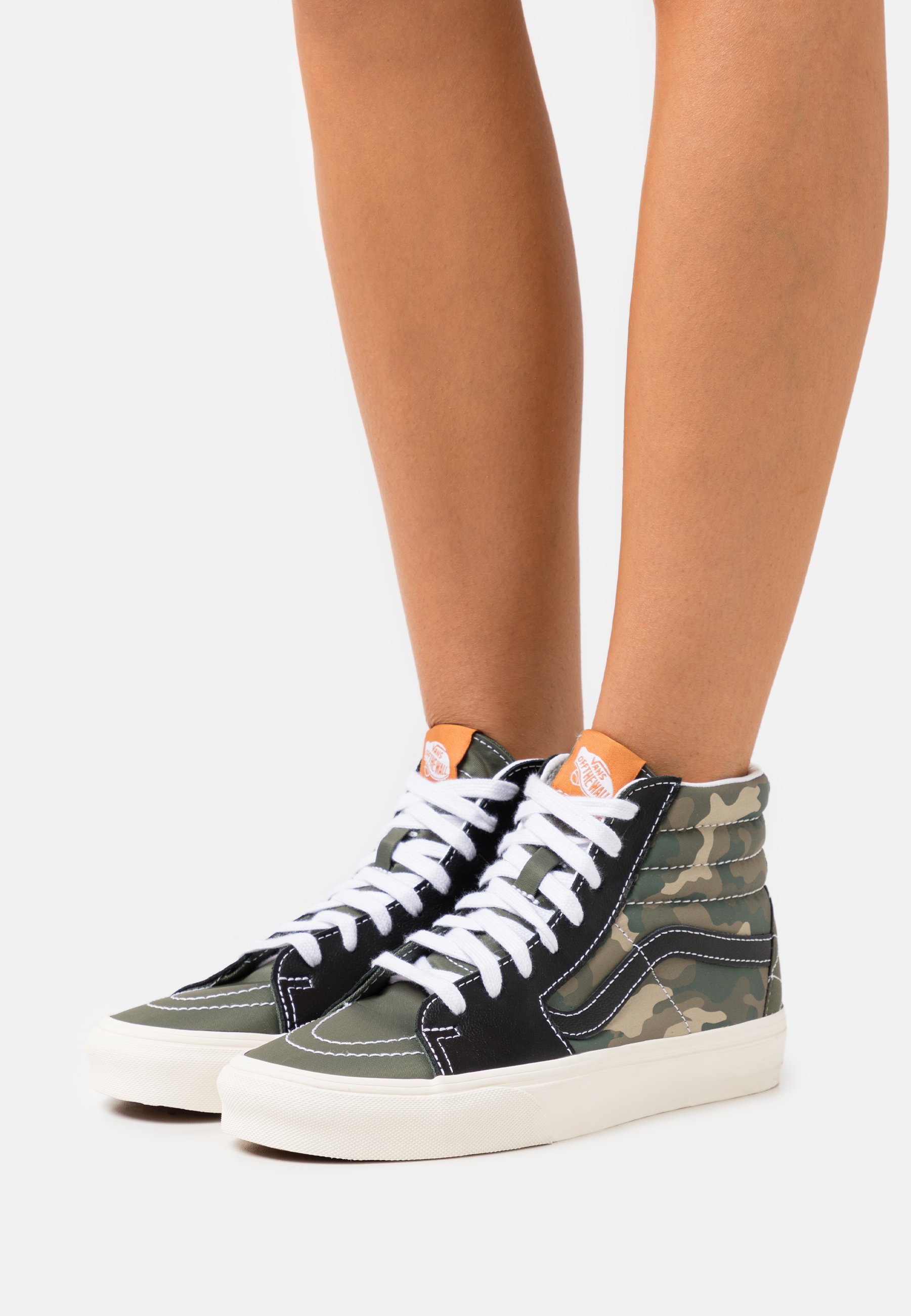 platform camo vans