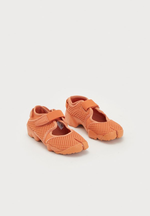 AIR RIFT LACE - Trainers - healing orange