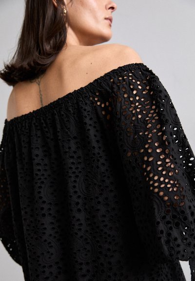 Alice + Olivia ARTEMIS OFF SHOULDER MINI DRESS - Rochie de zi - black