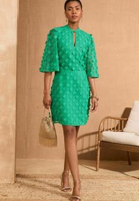 Love & Roses Rochie de zi - light green