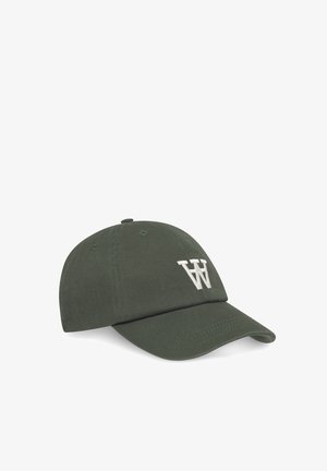 Olivovo zelená baseballová čiapka z bavlny s ohnutým okrajom, nastaviteľným popruhom a bielou vyšívanou logom "W" vpredu.