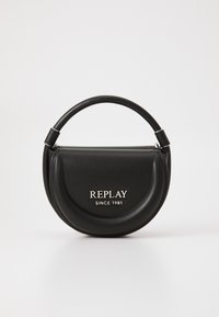 Sac à main en cuir noir de forme circulaire, avec une poignée supérieure et des accents en métal argenté. Présente le logo "REPLAY SINCE 1981" à l'avant.