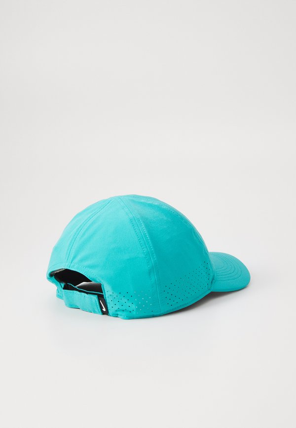 ADVANTAGE CLUB - Cap3