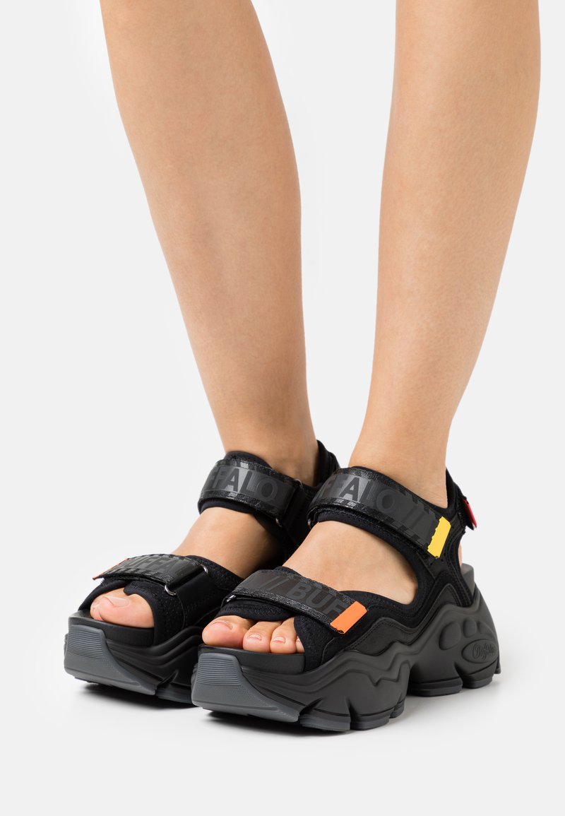 sandale buffalo femme