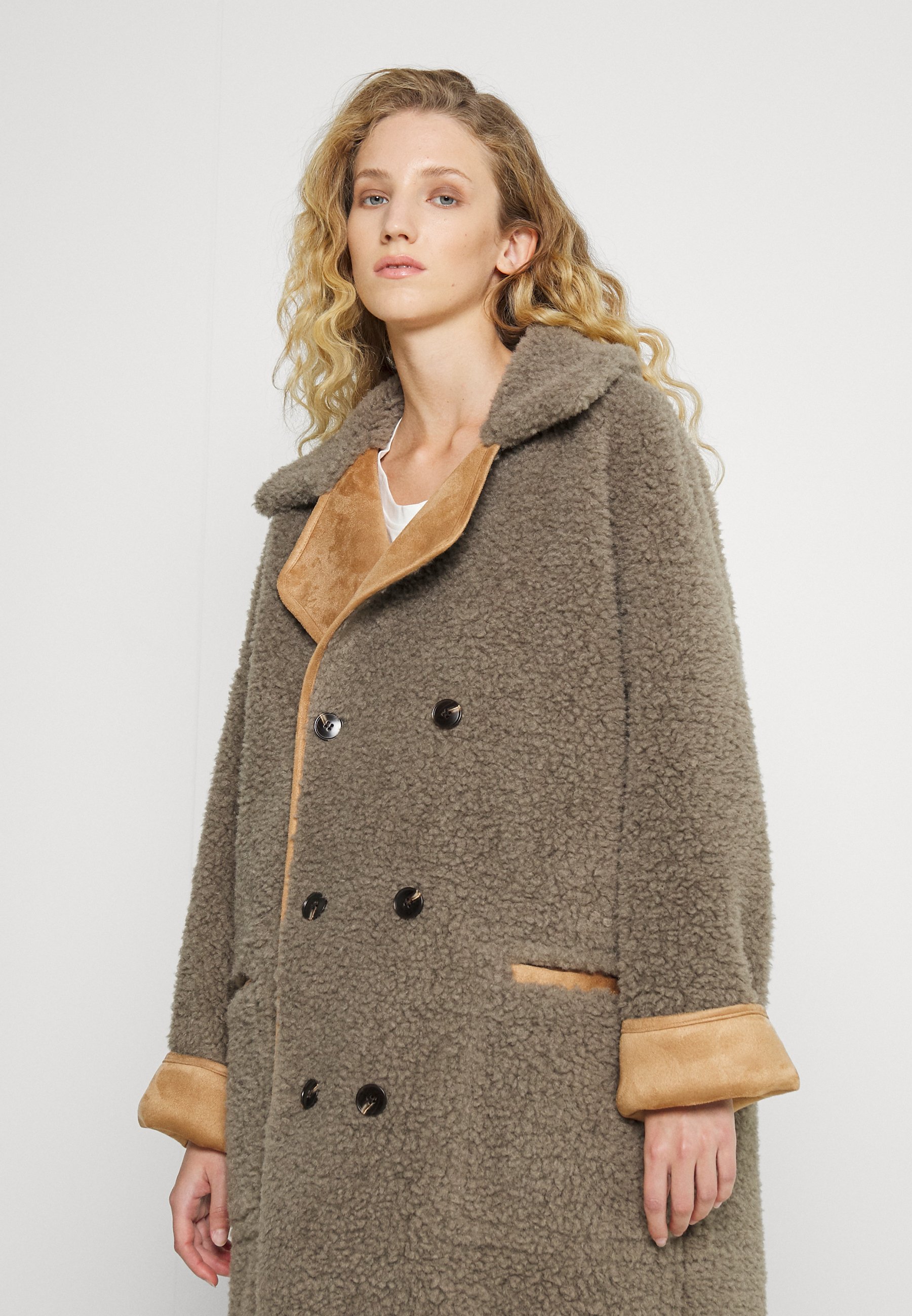 MUNTHE RYLEE - Winter coat - camel 