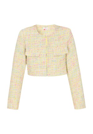 Kragenschnittjacke aus gelbem Tweed mit mehrfarbigen Sprenkeln. Mit langen Ärmeln, Rundhalsausschnitt und zwei vorderen Taschen. Knopfschluss.